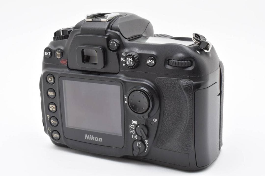 Nikon D200 ボディ+ AF-S DX 18-55m #819