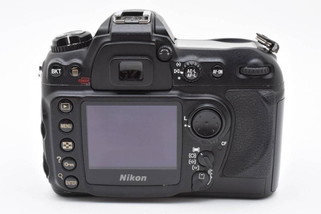 Nikon D200 ボディ+ AF-S DX 18-55m #819