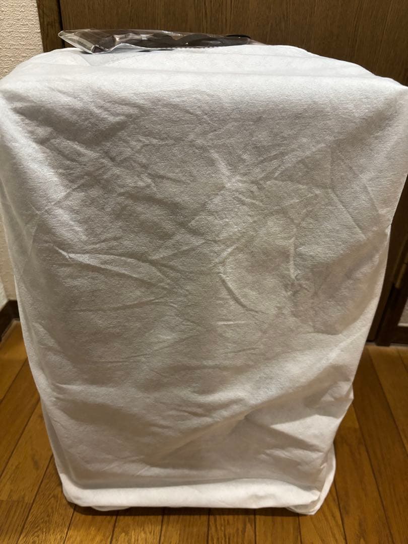 新品未使用　イノベーター　キャビン　スーツケース　39L 機内持込可　ネイビー