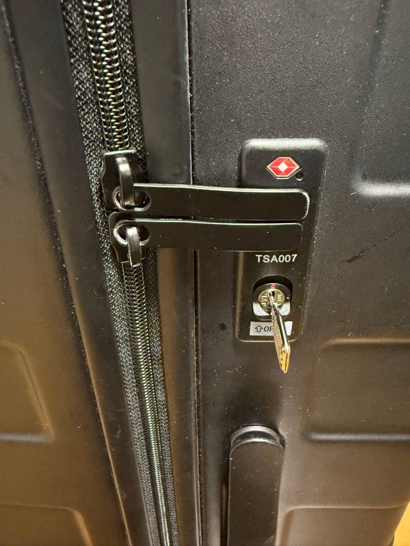 無印良品 ハードキャリーケース 105L 黒