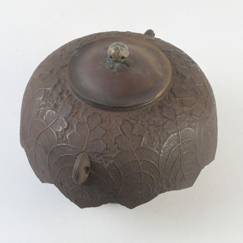 煎茶道具　桐地紋　風炉釜　鉄釜　V　9717