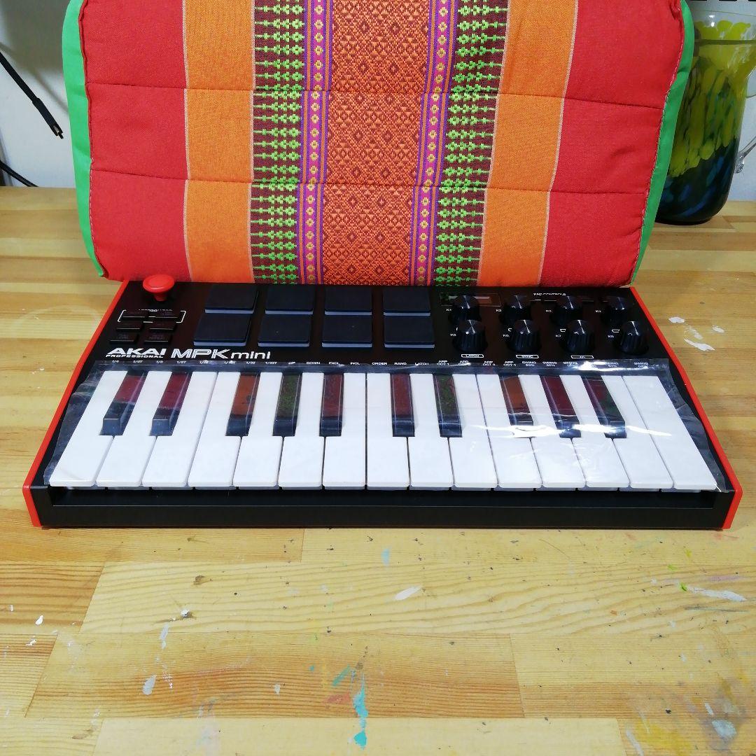 【美品】 AKAI MPK mini MK3 MIDIキーボード アカイ