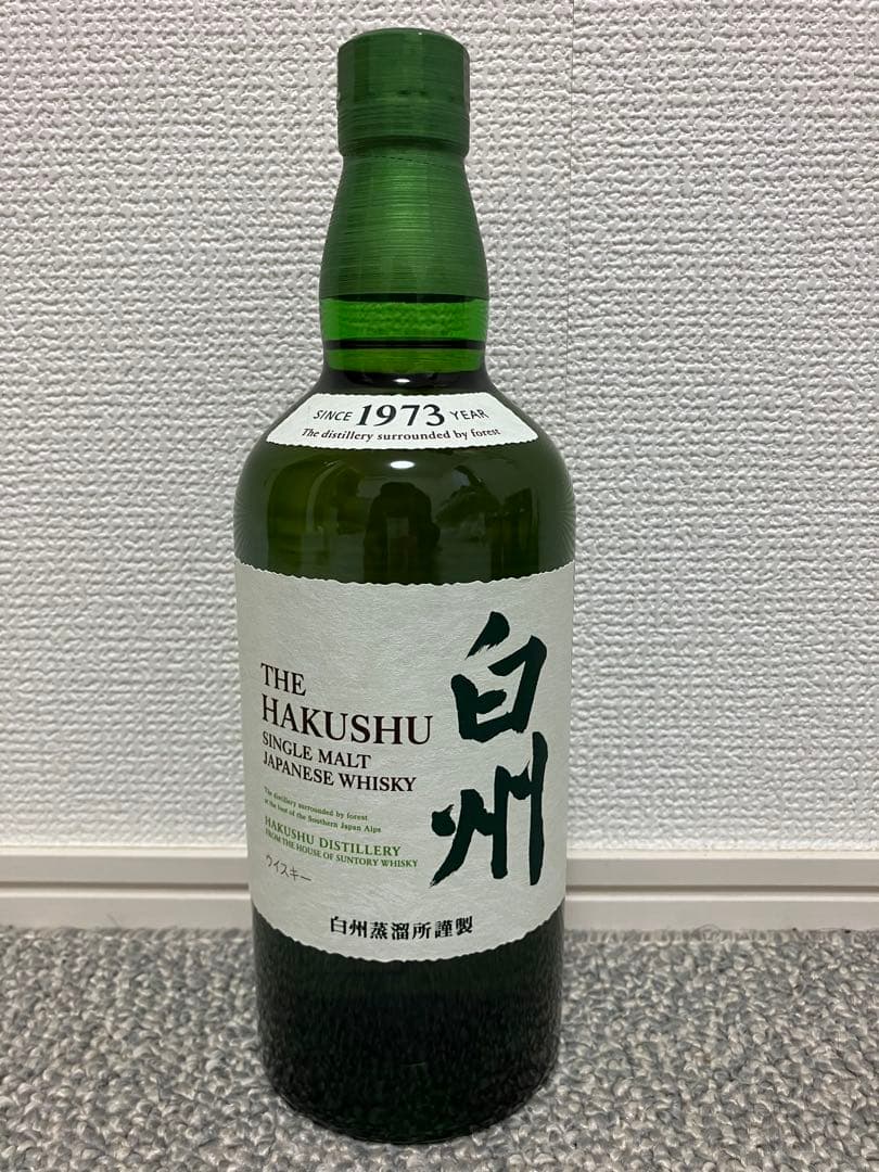 サントリーウィスキー　白州　700ml 箱付　新品