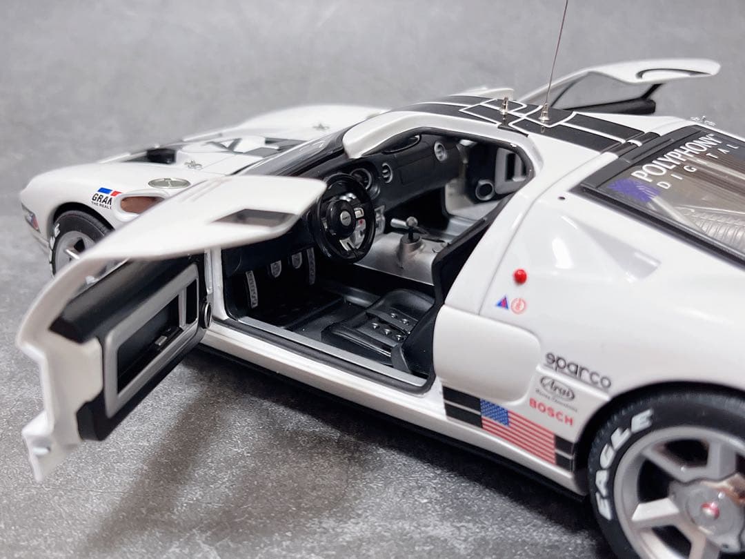 AUTOart 1/18 フォード GT LM レースカー スペックII