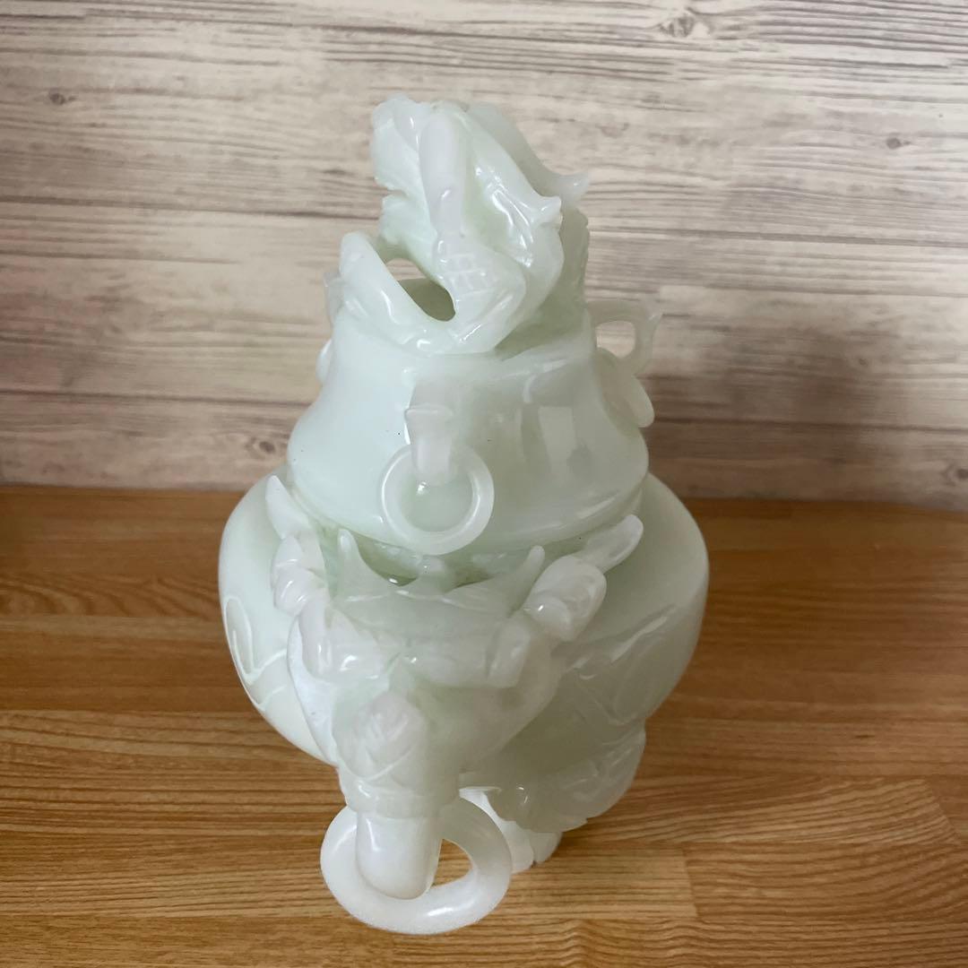 稀少中国特大天然翡翠香炉 和田玉 ？翡翠 ？年代品 重1.2kg美品