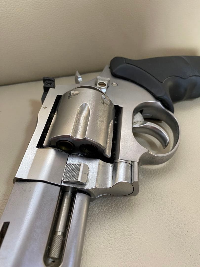 希少品　ジャンク品TAURUS RAGING BULL 44マグナム