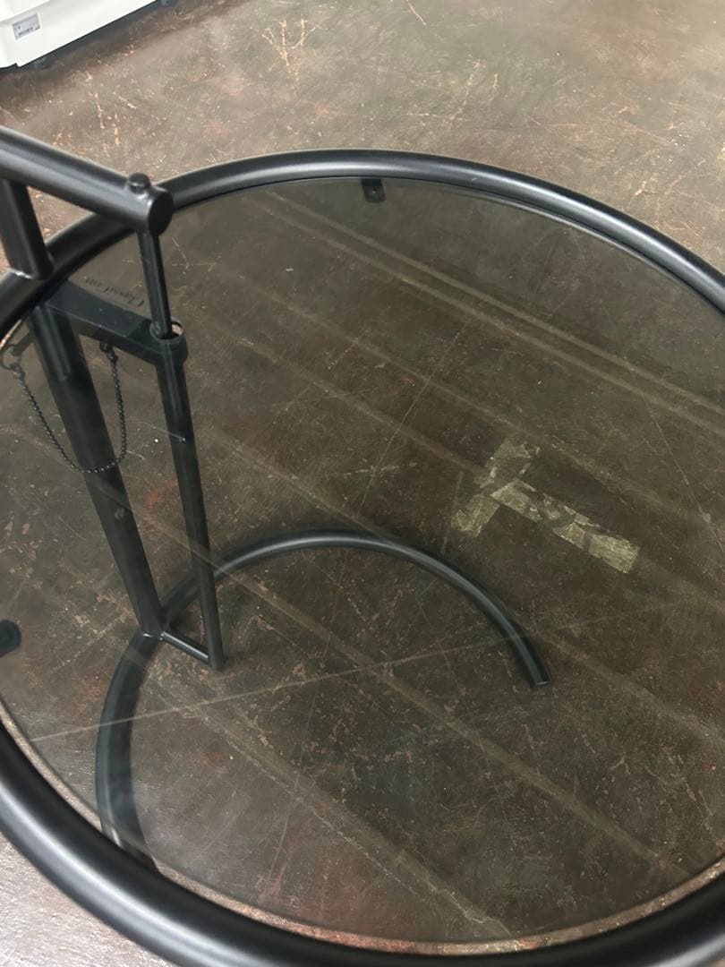 ClassiCon E-1027 サイドテーブル　【展示品】【定価23万円】