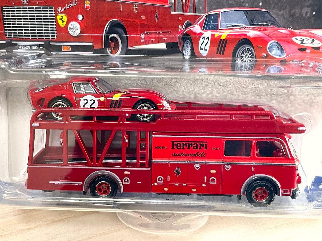 HW チームトランスポート フェラーリ 250 GTO & フィアット642