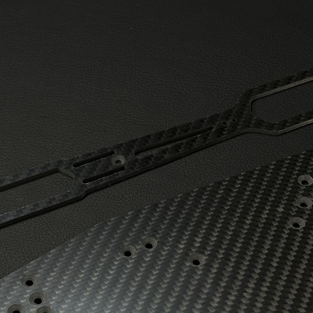 特注品 ヨコモ RD2.0 カーボンシャーシ 2.0mm + アッパ m1518