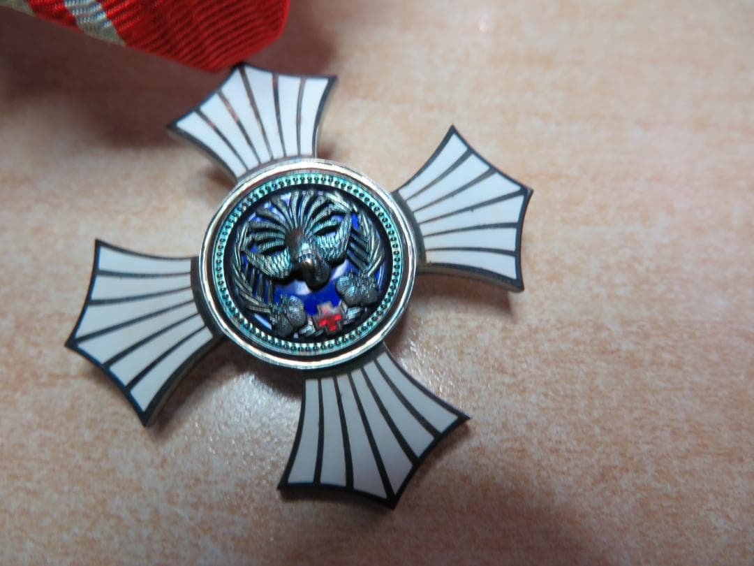 日本赤十字社　有功章勲章　明治21年　略綬ケース付き　2個セット