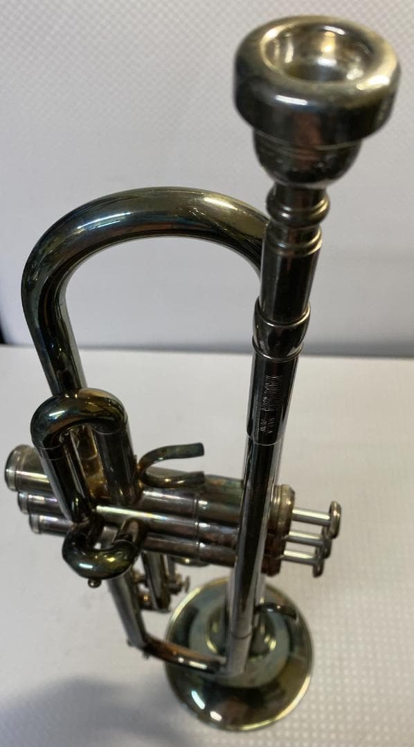 ヤマハ YAMAHA YTR-2320S シルバーラッカー トランペット 管楽器