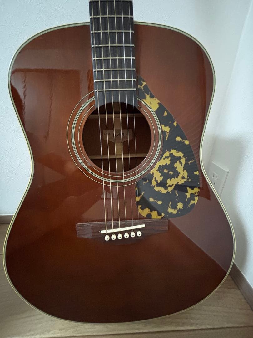 YAMAHA LL-11B アコースティックギター + ハードケース付