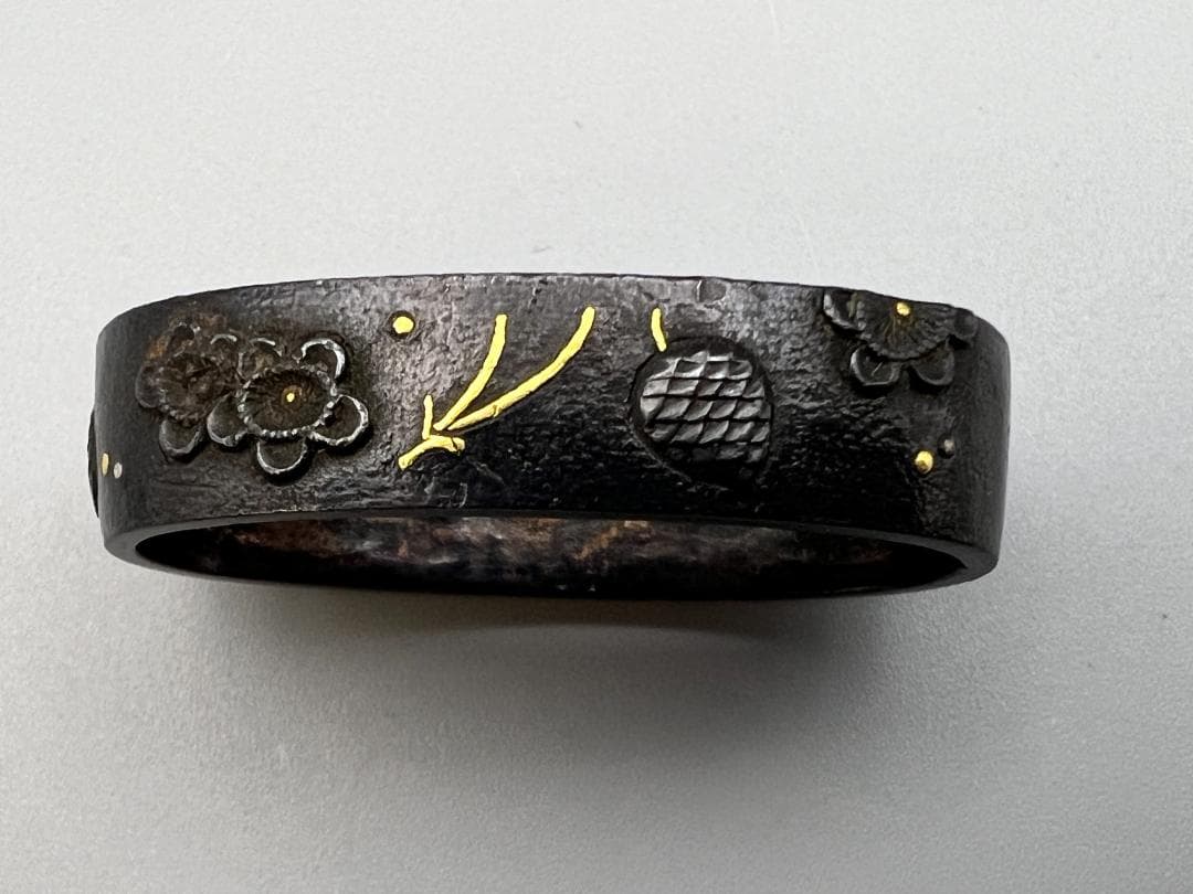 【海】江戸明治期　日本刀装具　花図　梅　松　金象嵌　縁頭　４点　骨董品　美術品