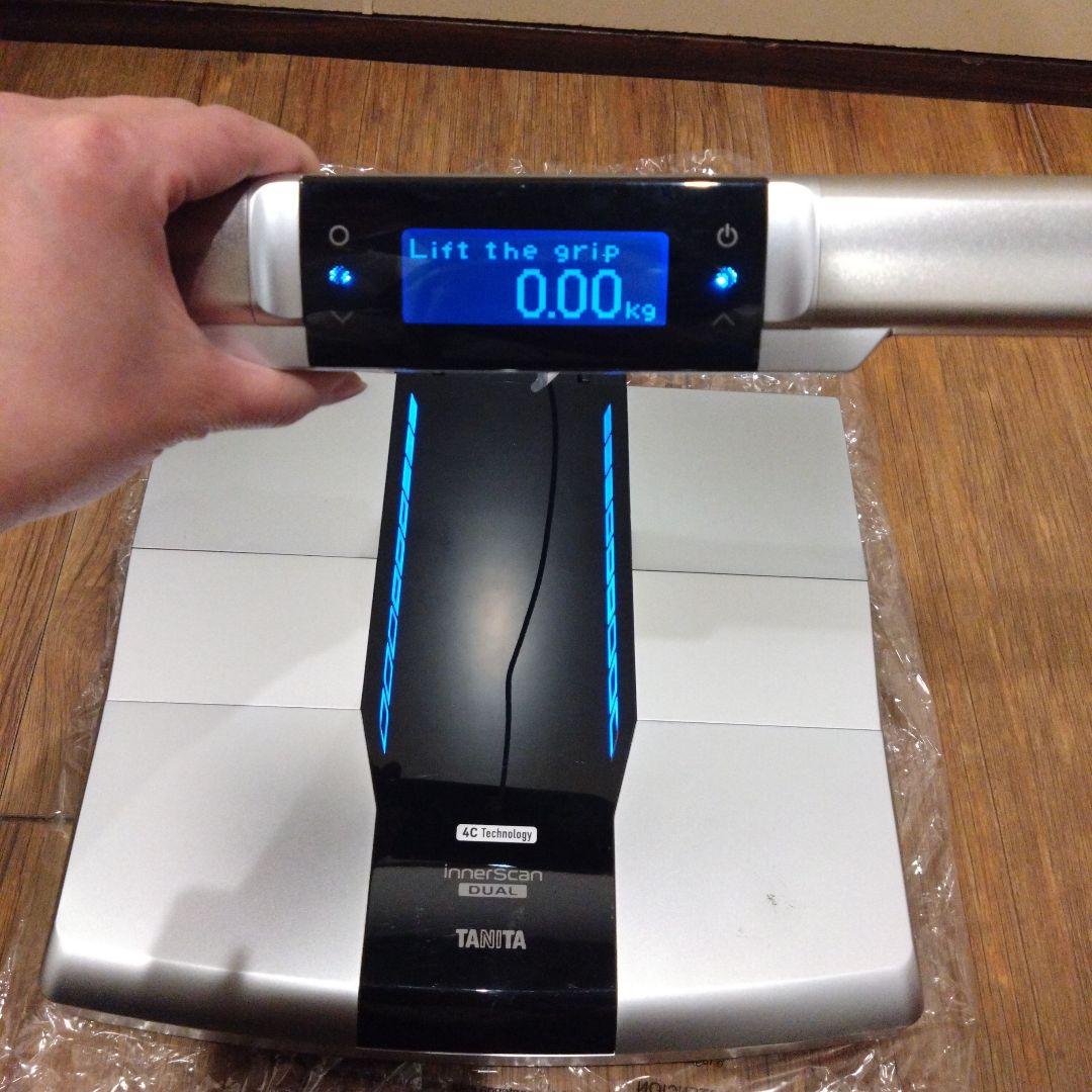 TANITA Innerscan DUAL 体重計