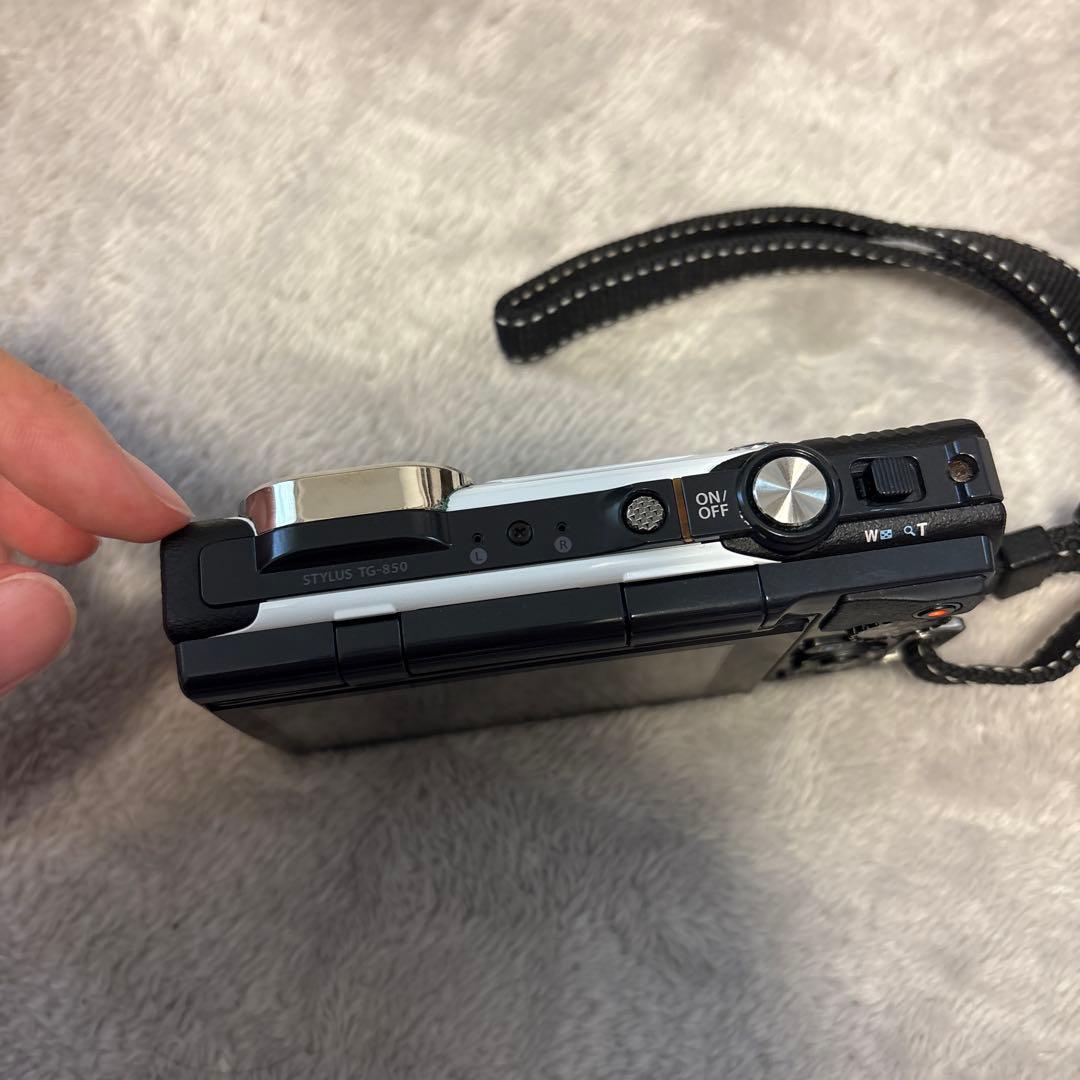 コンパクトデジカメ　OLYMPUS STYLUS TG-850 Tough