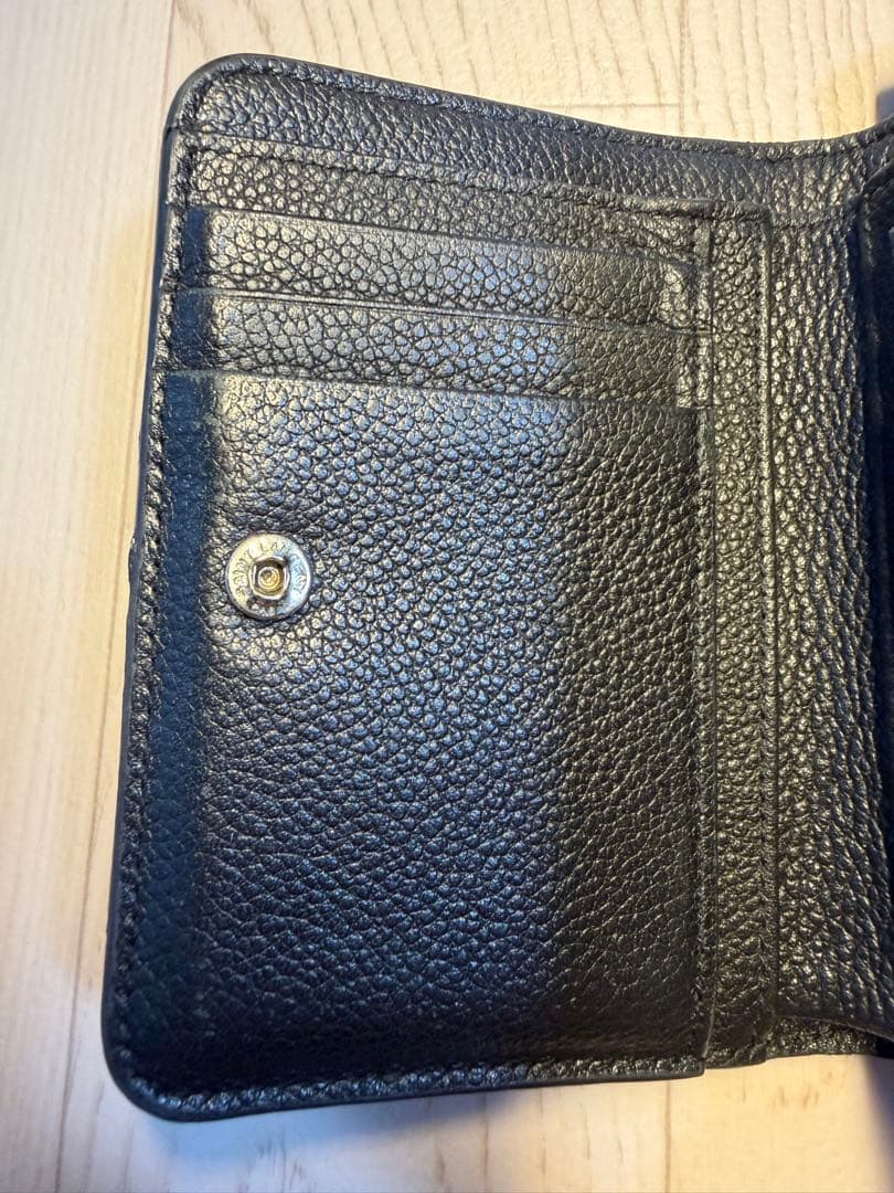 サンローラン　二つ折り財布 黒