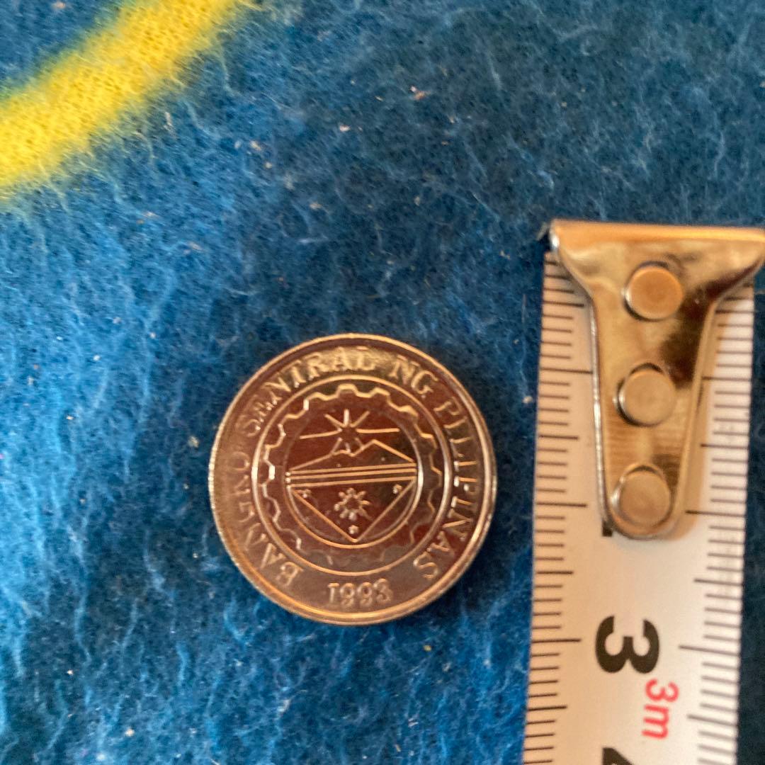 フィリピン　　1PIS  ペソ　2014  島　太陽　グッドデザイン