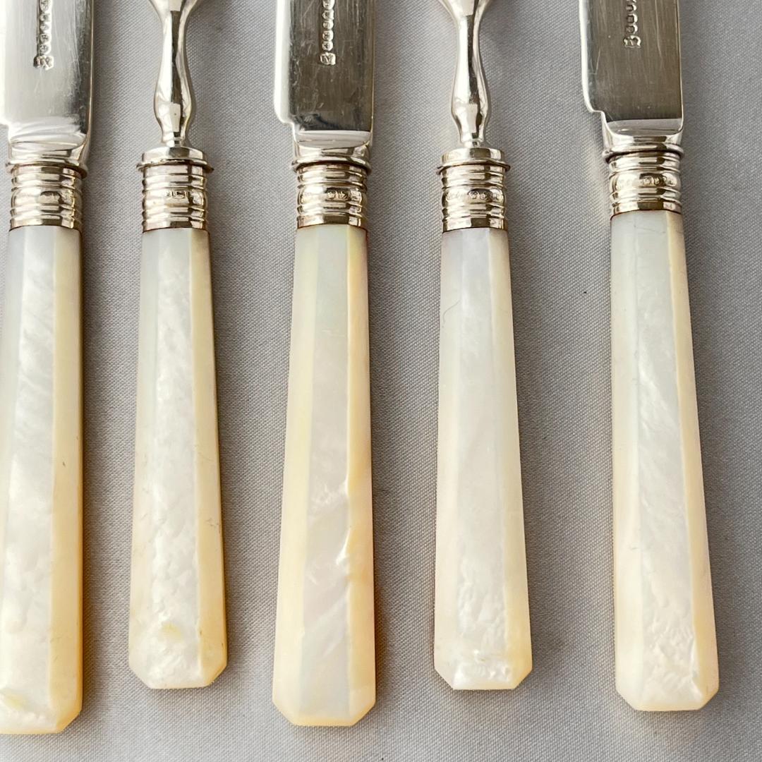 【William Yates 】【純銀継手 / 白蝶貝】アールデコ パストリー