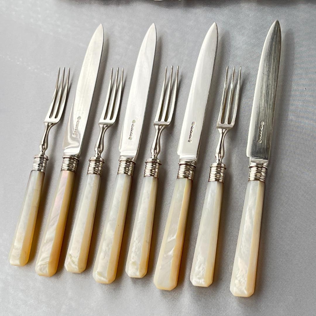 【William Yates 】【純銀継手 / 白蝶貝】アールデコ パストリー