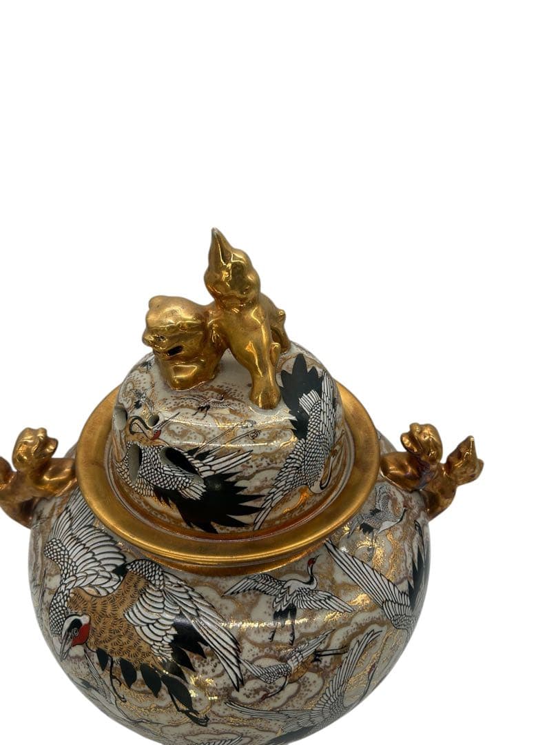 蓋付金襴手細密人物図三足飾壺 薩摩焼 明治時代 色絵 金彩 香炉 骨董品