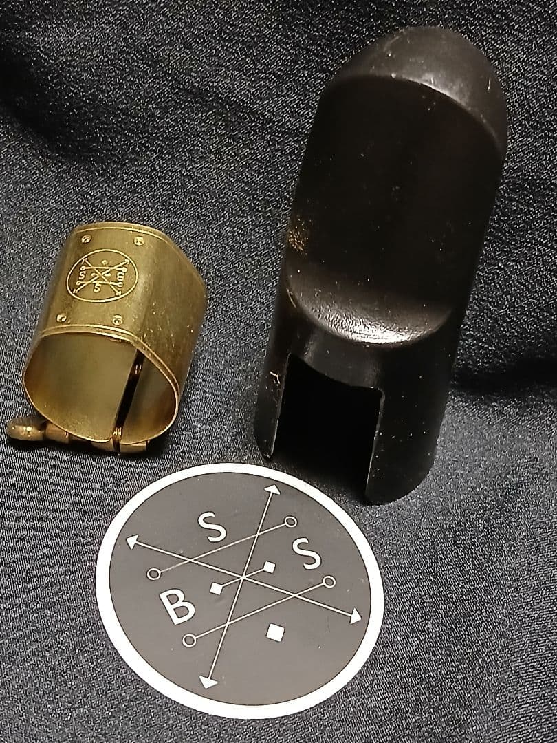 テナーサックス　リガチャー　ハードラバー用　Boston Sax 超美品