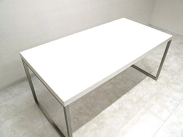 ボーコンセプト　ダイニングテーブル　Ｗ160ｃｍ　　　4人用ダイニングテーブル