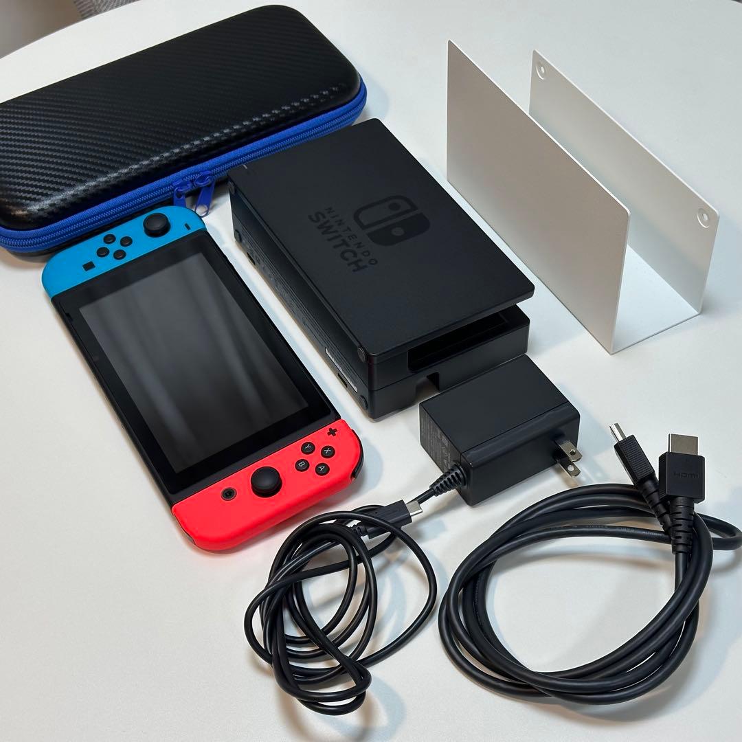 Nintendo Switch 本体 【箱なし】おまけ付属品付き