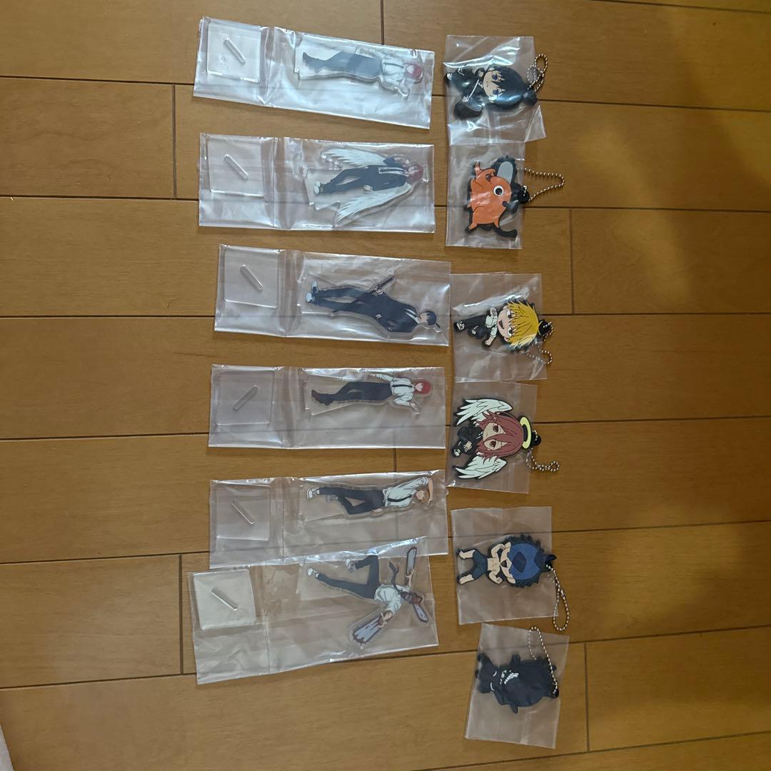 チェンソーマン一番くじ　クリアポスター、アクリルスタンド、ラバーチャーム