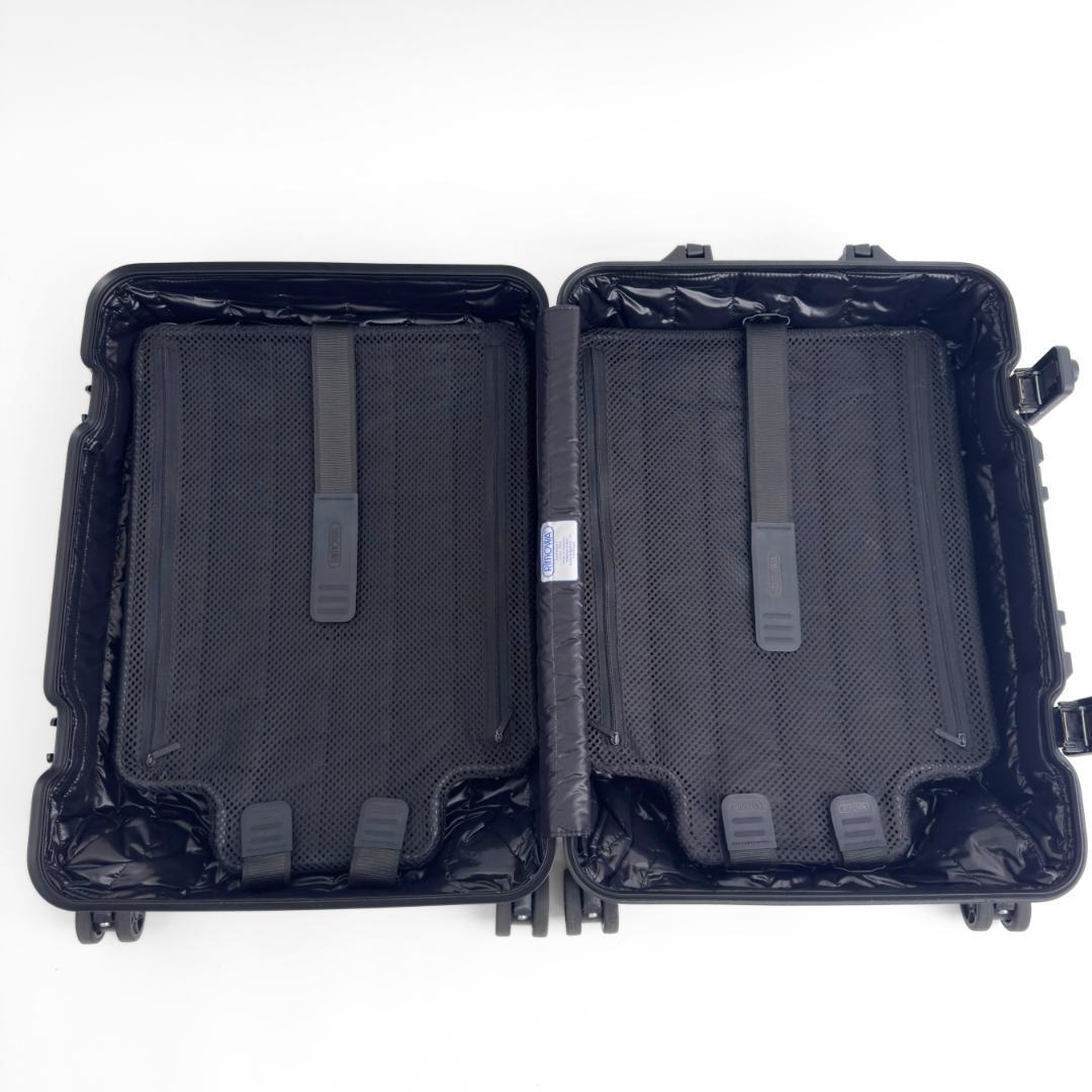 リモワ モンクレール トパーズ ステルス 34L 4輪 TSAロック 機内持込み