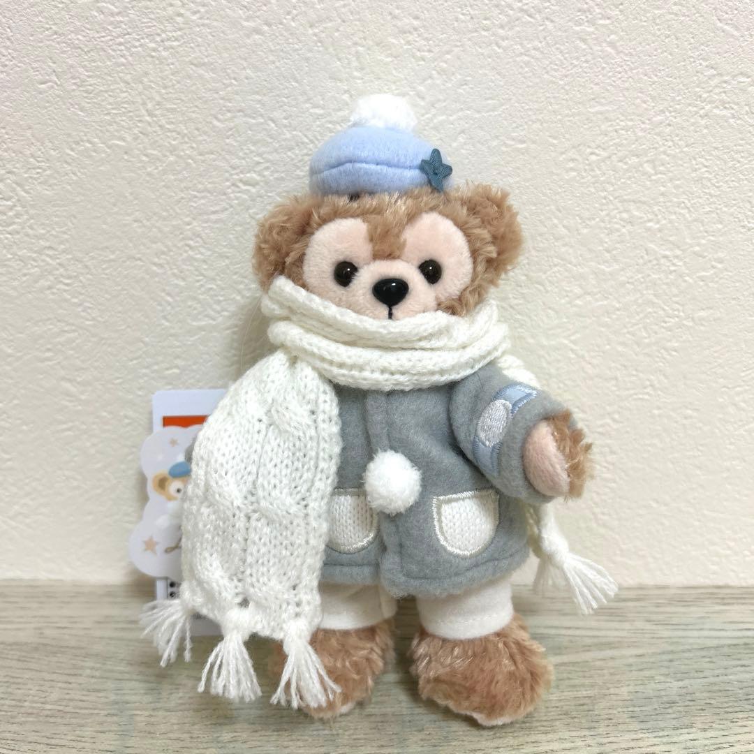 ディズニーダンシングスノーフレークスダッフィーぬいぐるみバッジ　新品