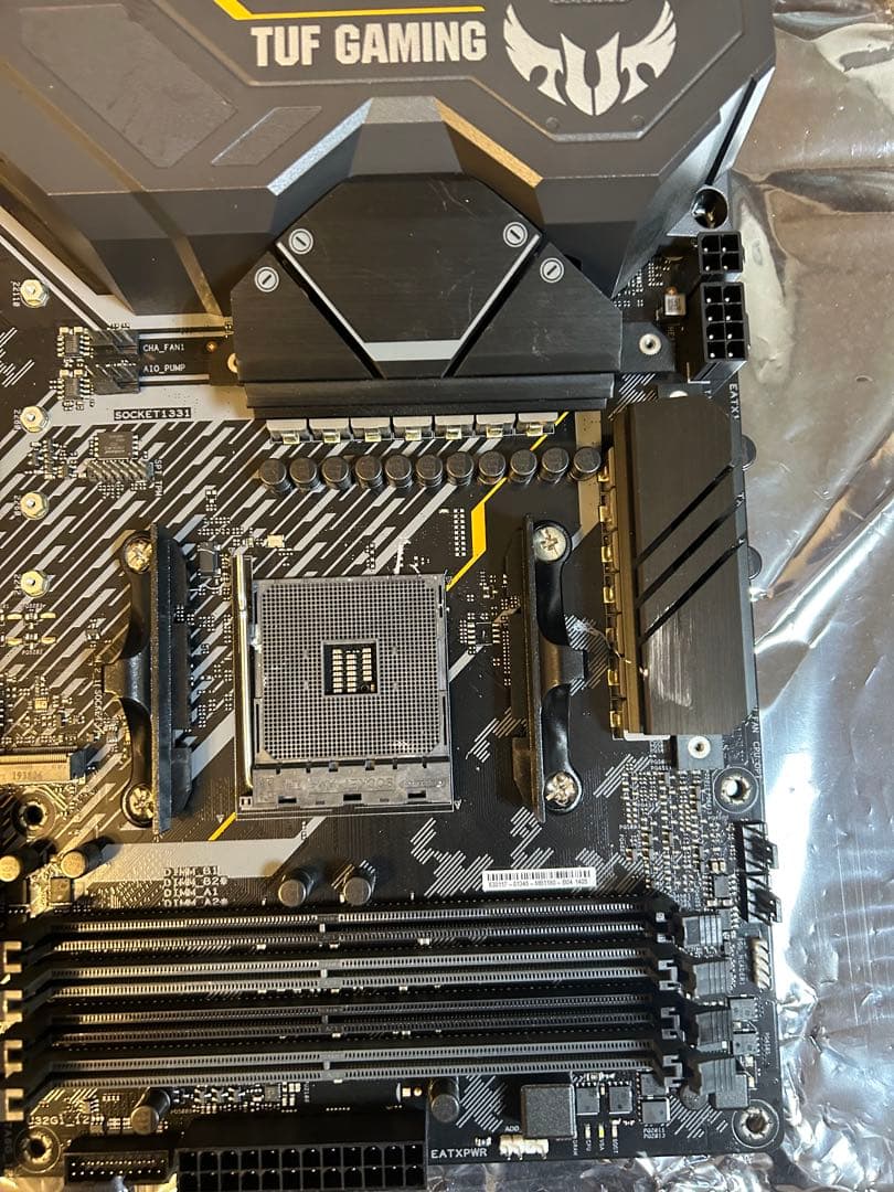 ASUS TUF GAMING X570-PLUS マザーボード（AM4）