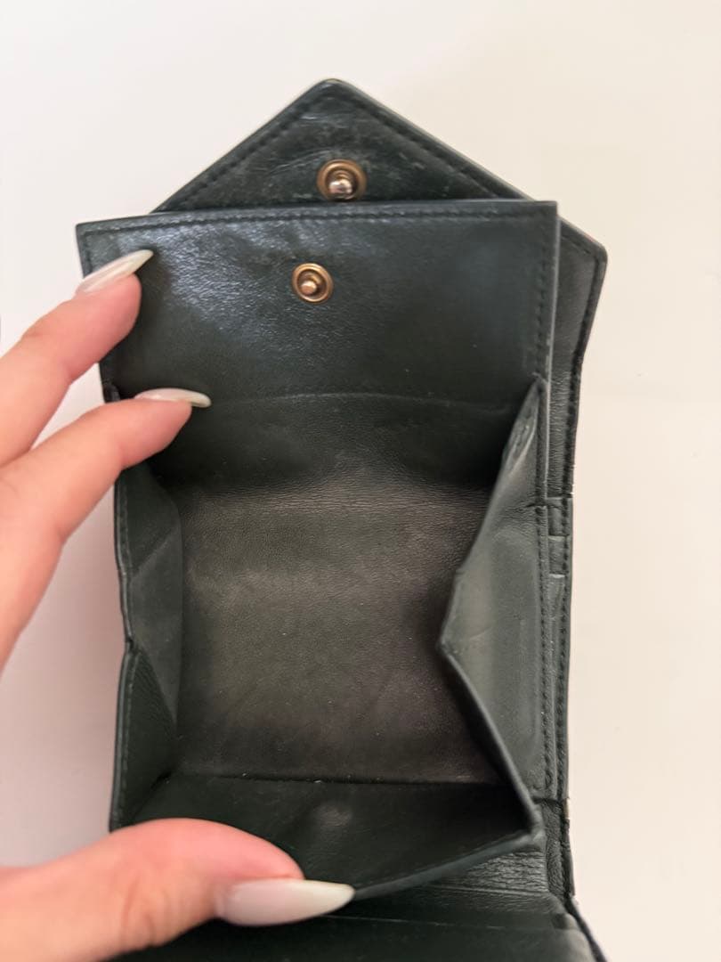 SAINT LAURENT 二つ折り財布