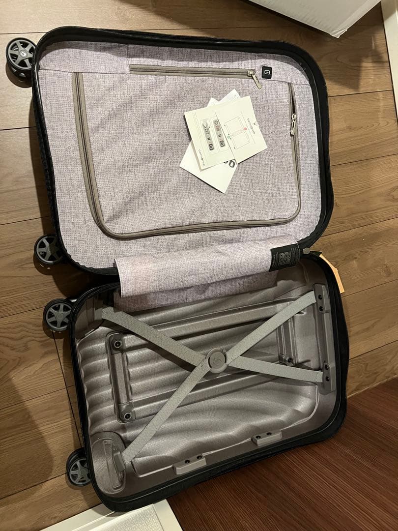 ＜限定＞ サムソナイト オーロラをイメージした限定色SP55EXP