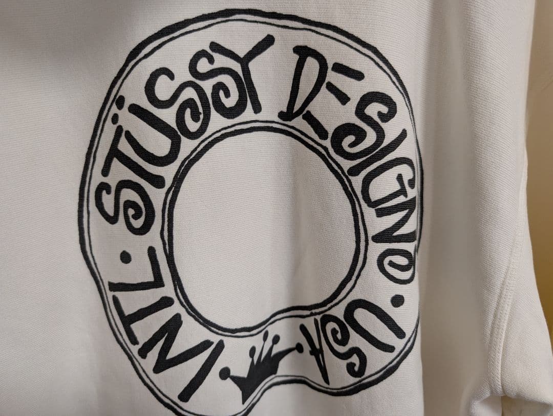 STÜSSY ロゴプリント ホワイトパーカー　Buana　　　 M　ステューシー