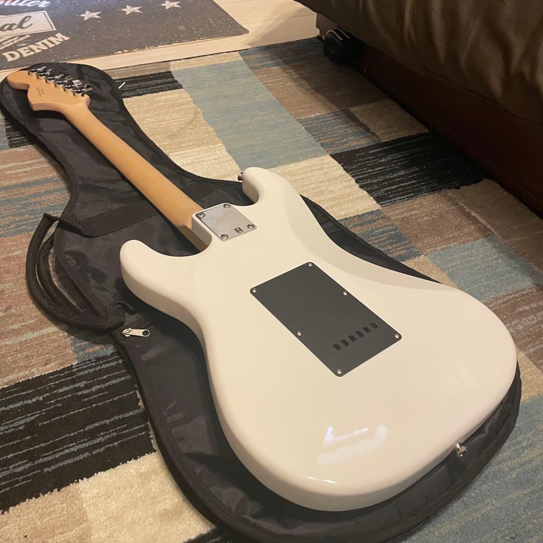 ギター Squier Fender Stratocaster Affinity HSS