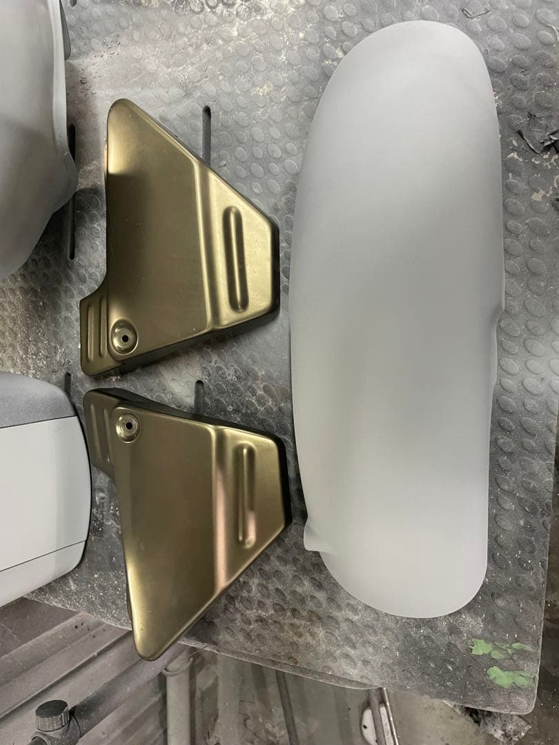 xjr400 4hm 外装一式　塗装ベース　タンク内サビ無し