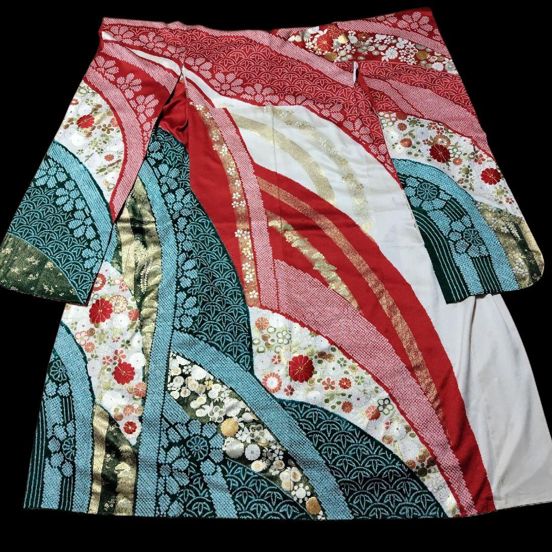 ☆とまとまと☆振袖フルセット(8点)・絞り・古典柄・吉翔文様・金駒刺繍
