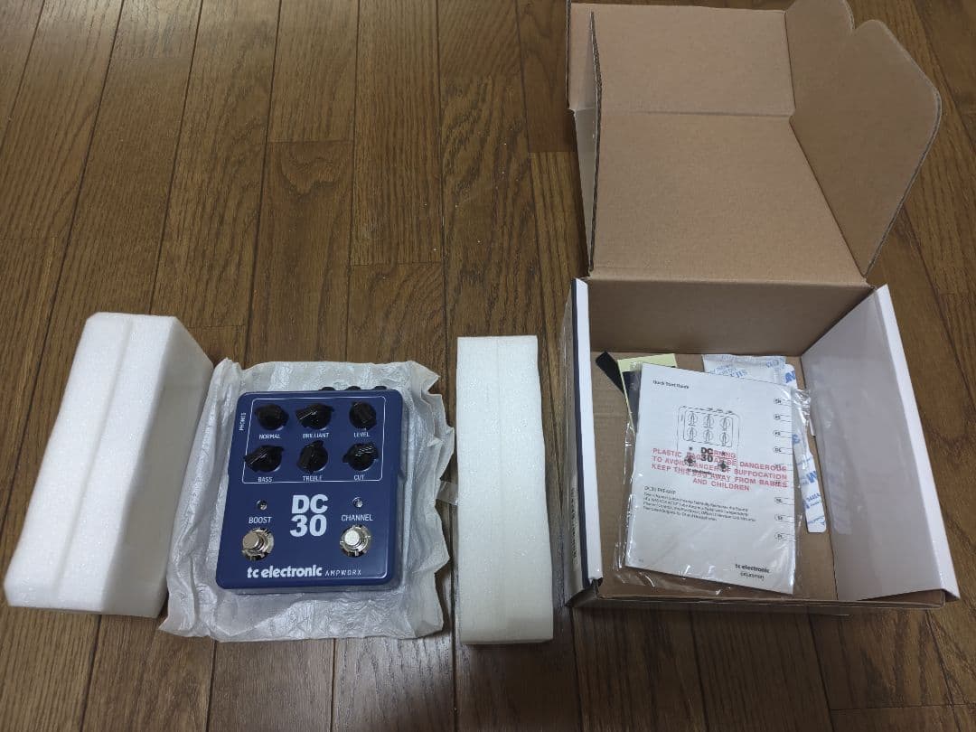 tc electronic DC 30 ギタープリアンプ