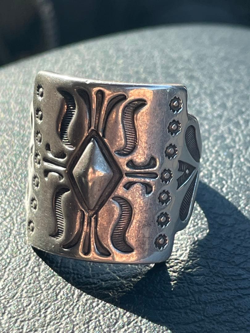 Thomas Curtis ナバホ族 リング スタンプワークトーマスカーティス