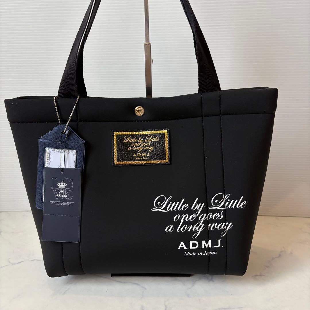 新品タグ付 ADMJ 定価2.8万円 ウレタン素材 トートバッグ 完売品