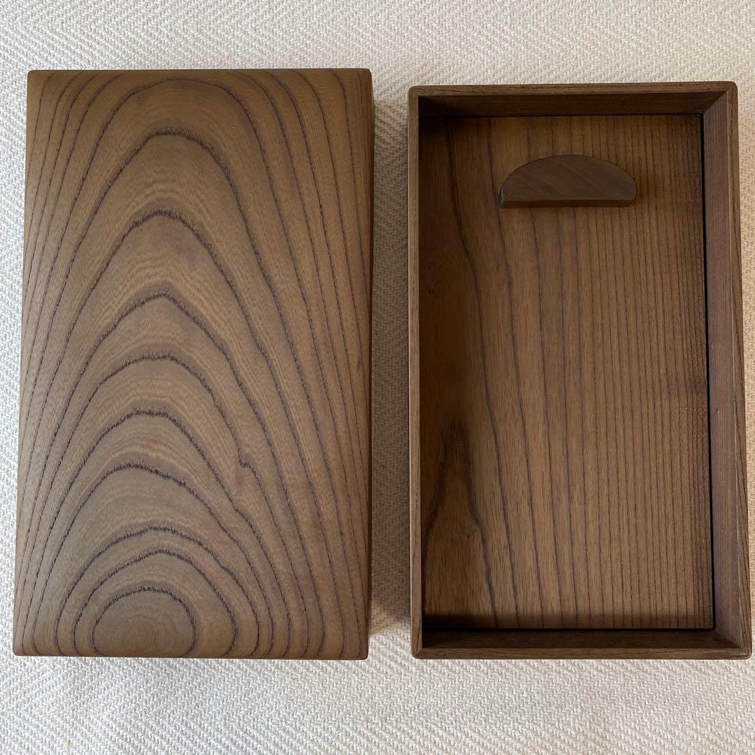 ②千年の神代銘木箱 発掘古代木 数珠 念珠箱 トンボ玉用宝箱 天然木の箱