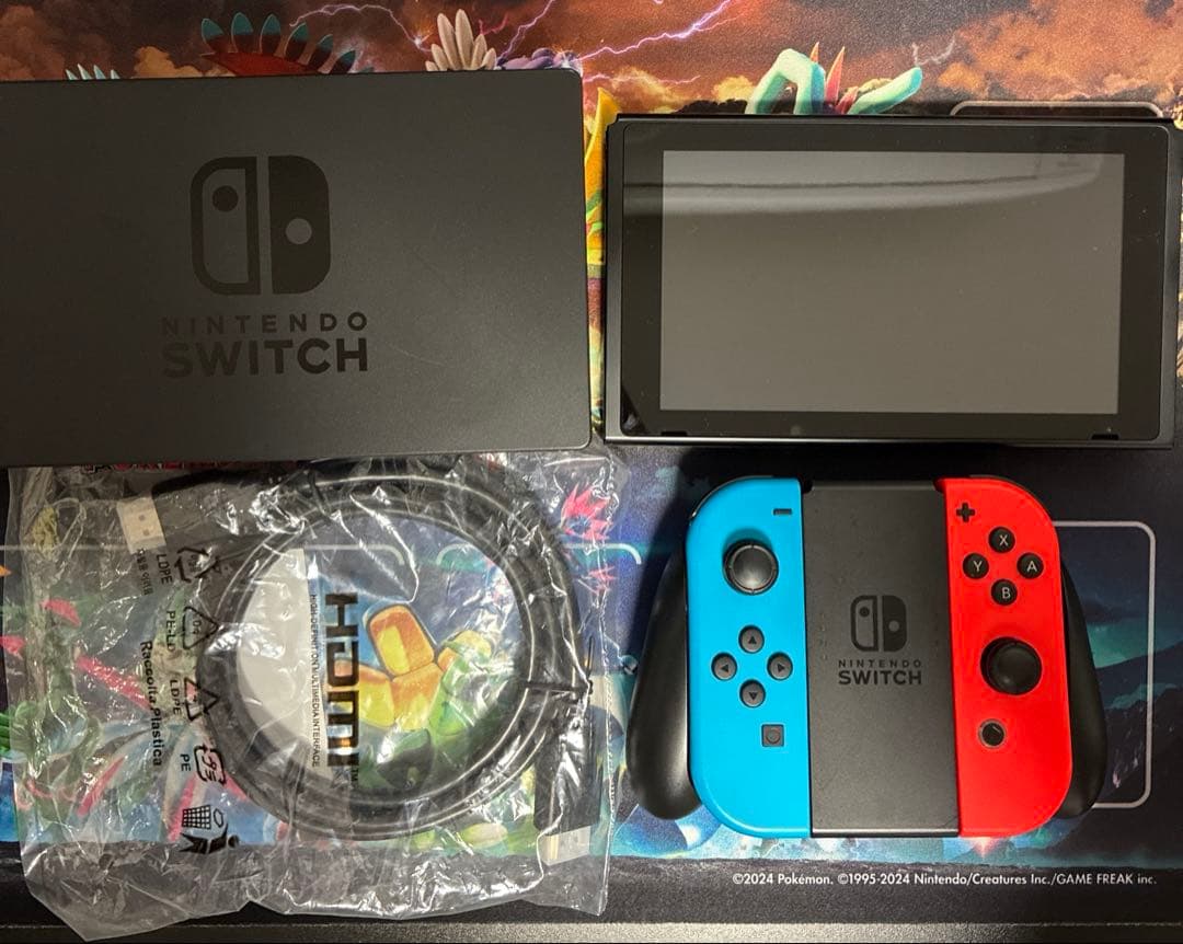 ニンテンドースイッチ　Nintendo Switch 本体　美品