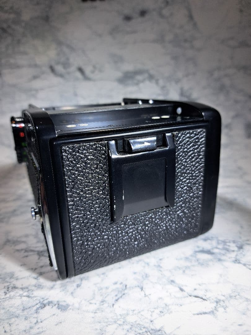 【通電・シャッター動作確認】Mamiya M645 1000S ボディ 2