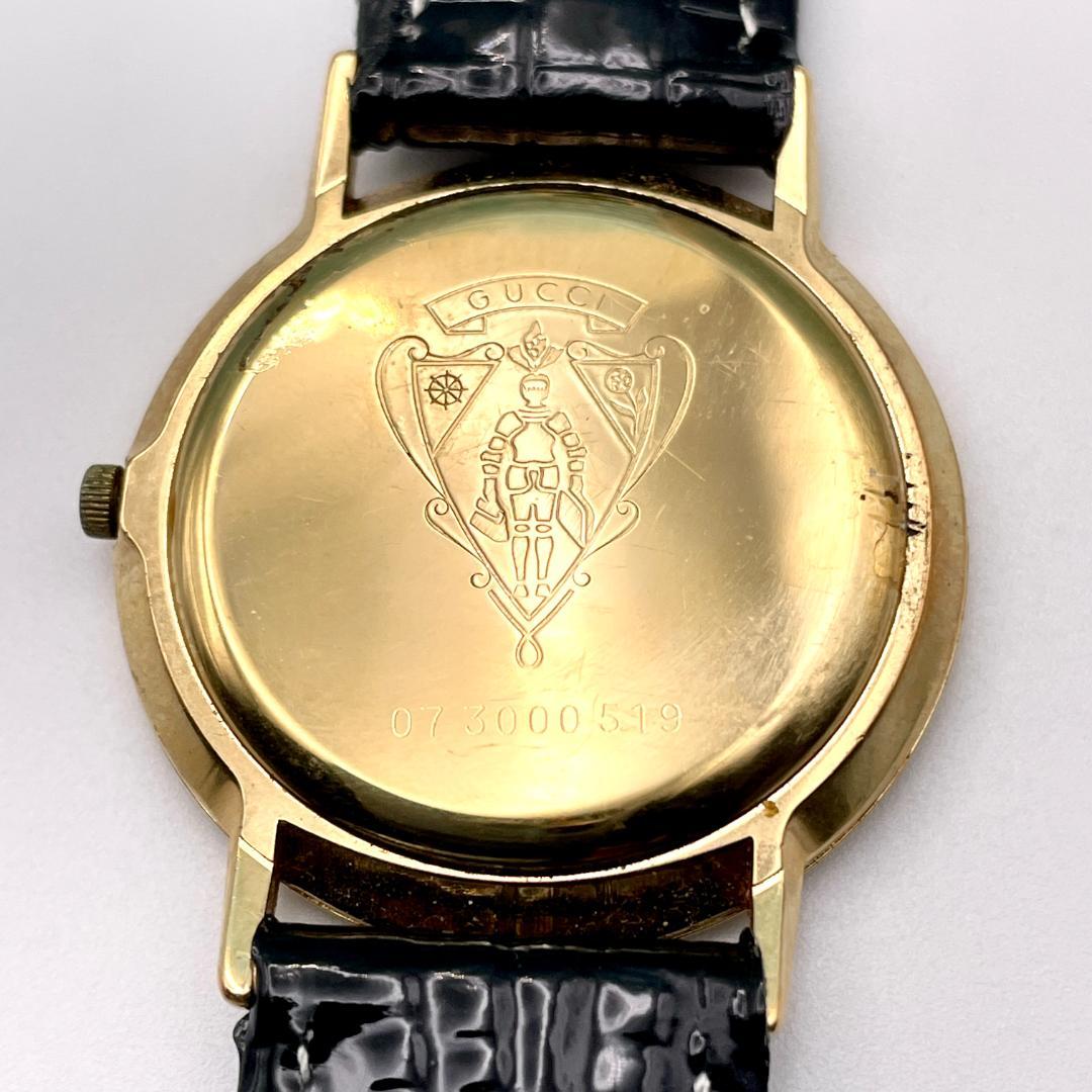 グッチ 3000 メンズ 腕時計 ユニセックス ゴールド ベゼル ラウンド 稼働