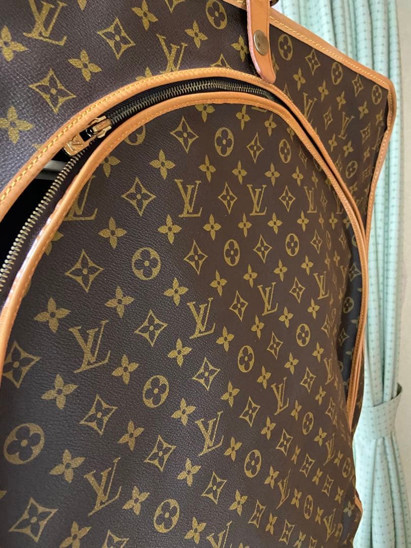 ルイヴィトン　Louis Vuitton モノグラム　ガーメントケース