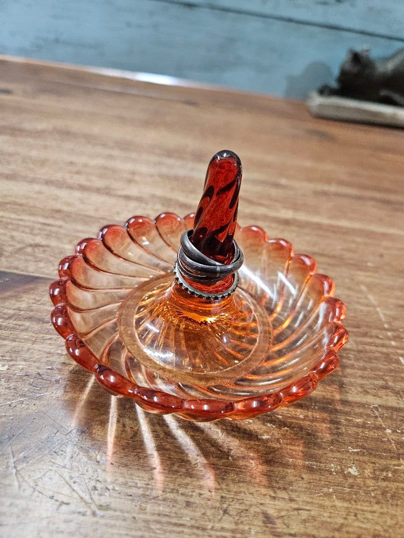 美品 オールドバカラ バンブーローズ 小型 クリスタルガラスのリングホルダー