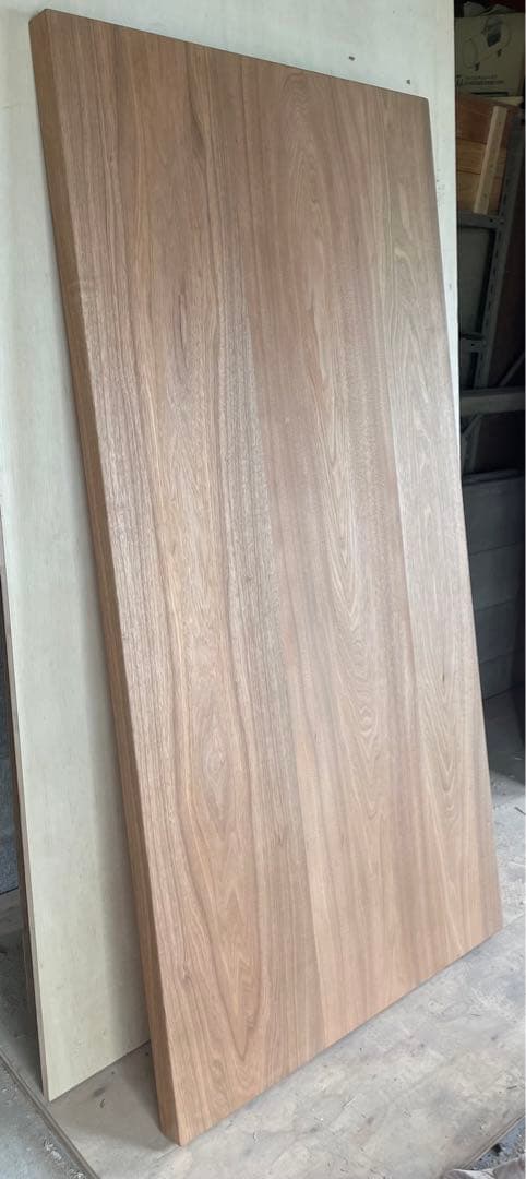 クルミ無垢板テーブル天板　オイル仕上げ