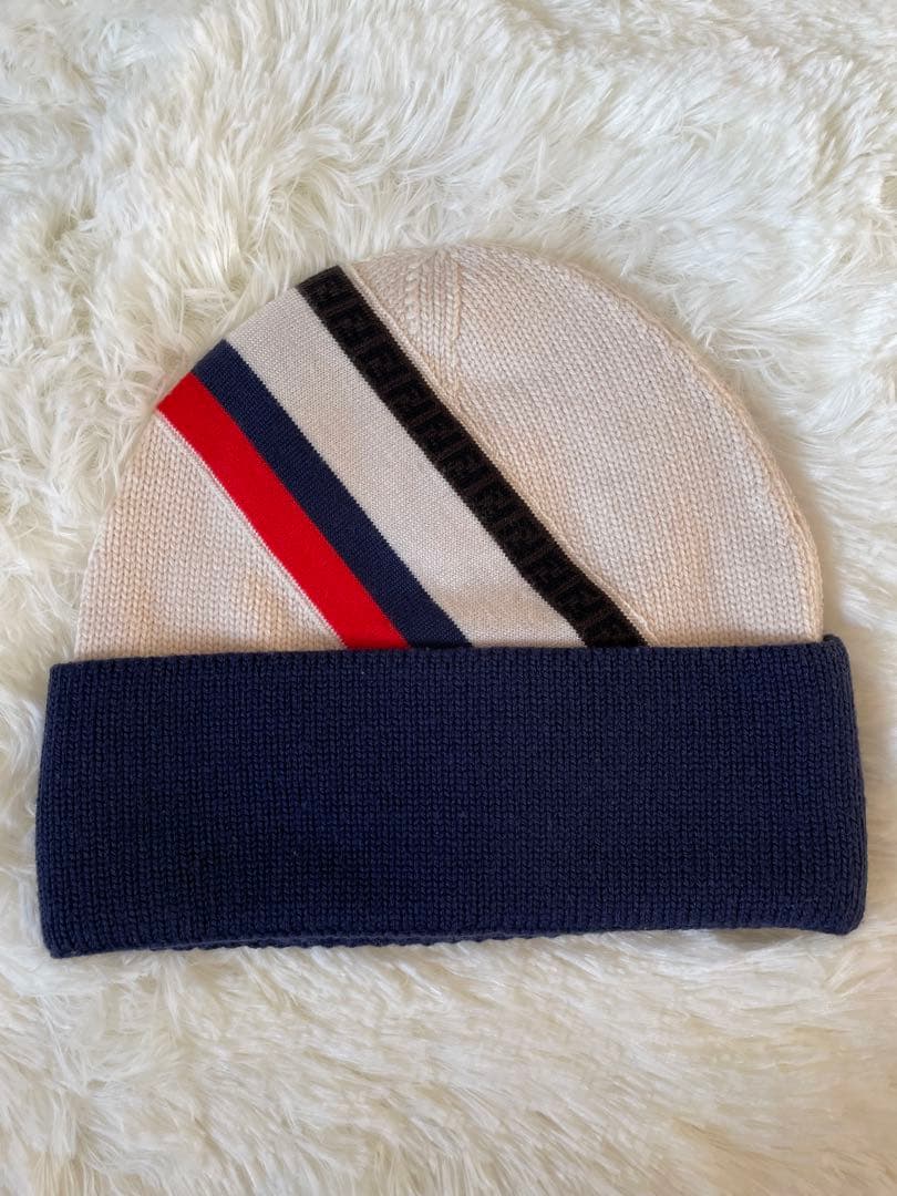 ☆FENDI☆新品未使用☆モンスターバグス ニット帽