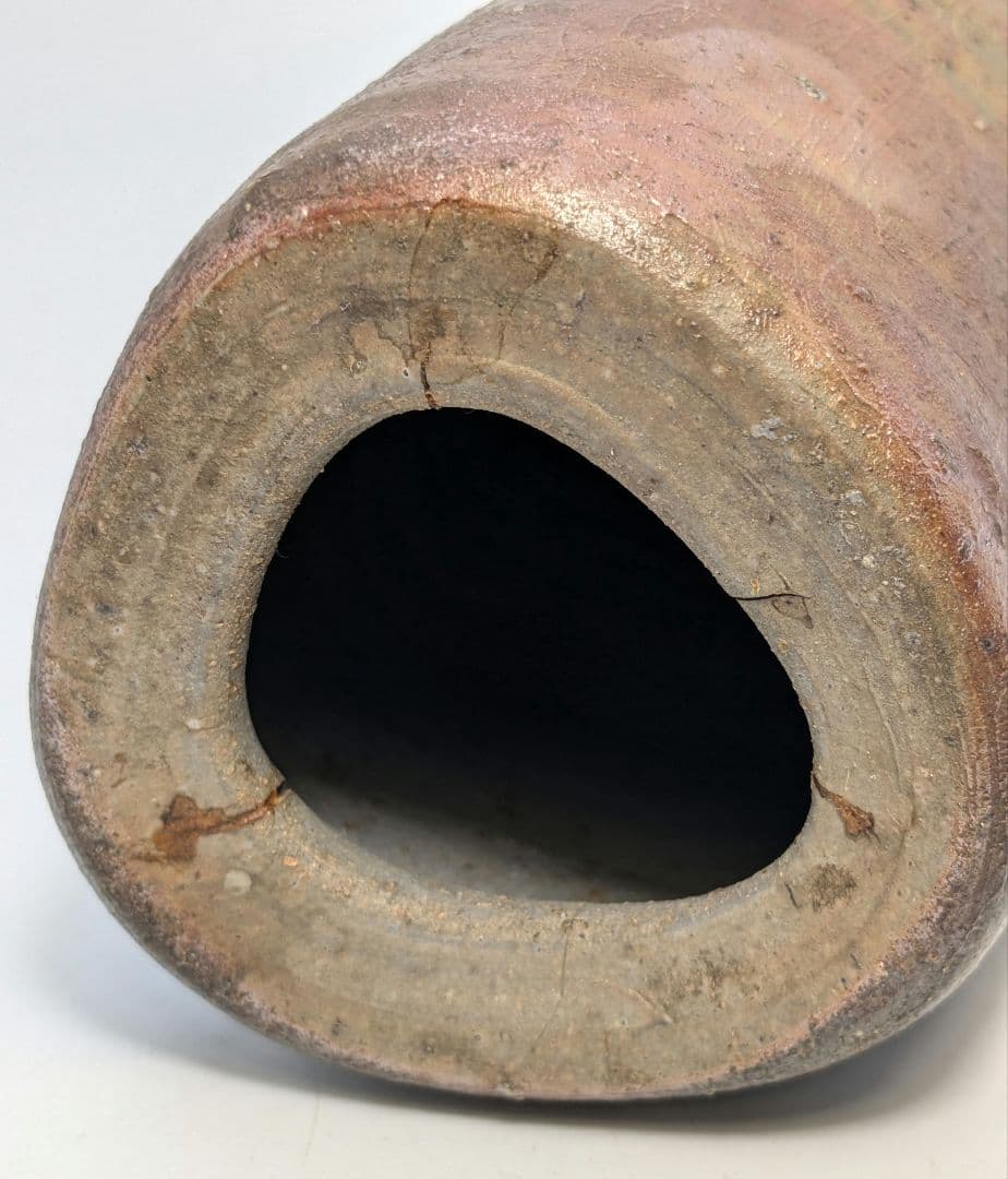 岡山県重要無形文化財 山本雄一 備前焼 三角花入 花瓶 花器 フラワーベース