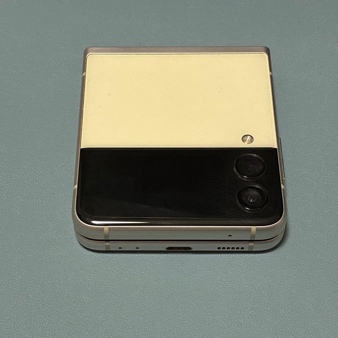 【ジャンク】docomo Galaxy Z Flip3